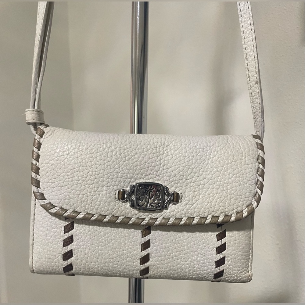 Brighton Tippi Sunkissed Wallet Mini Bag Beige Pewter Whipstiched Trim Leather